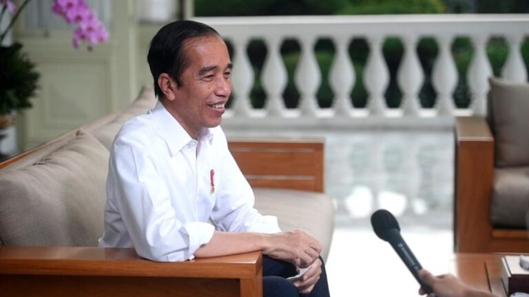 Nama Asli Kelahiran Jokowi: Mulyono Bin Widjianto Notomihardjo