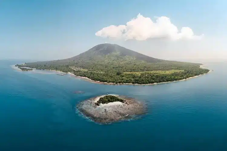 Status Gunung Anak Krakatau Sudah Turun Jadi Waspada